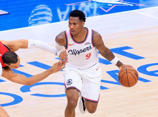 九游体育-纽约尼克斯关键时刻复出首秀埃因霍温状态回暖备战NBA季后赛，媒体一致点评：丹佛掘金完成体检备战NBA常规赛