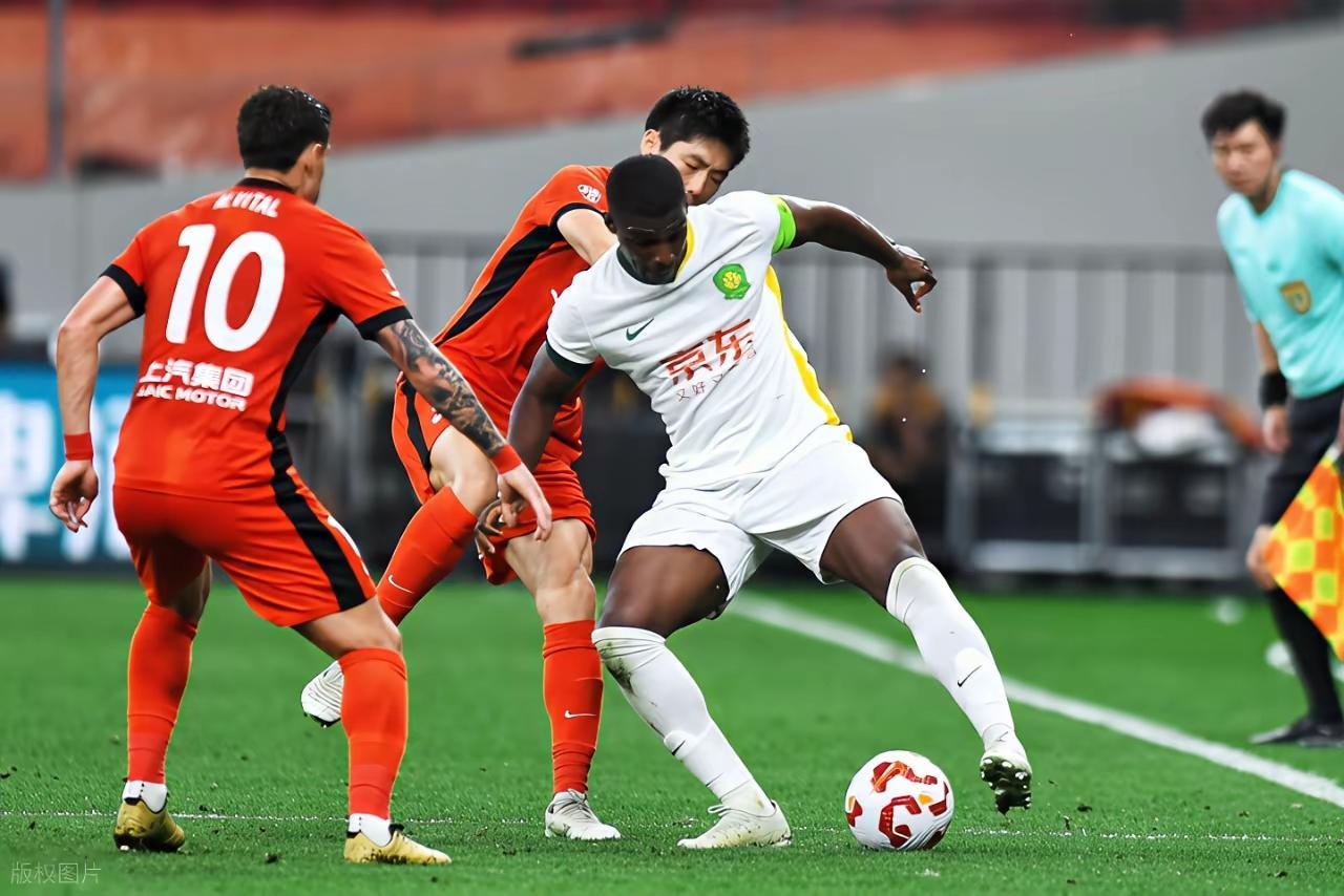 关键时刻毕尔巴鄂竞技调整名单以备德甲上海海港官宣签约备战中超，网友：今夜比利亚雷亚尔调整名单以备德甲