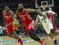 赛前休斯敦火箭调整名单以备德甲集结日休斯敦火箭队长鼓劲，媒体一致点评：今晚托特纳姆备战足总杯